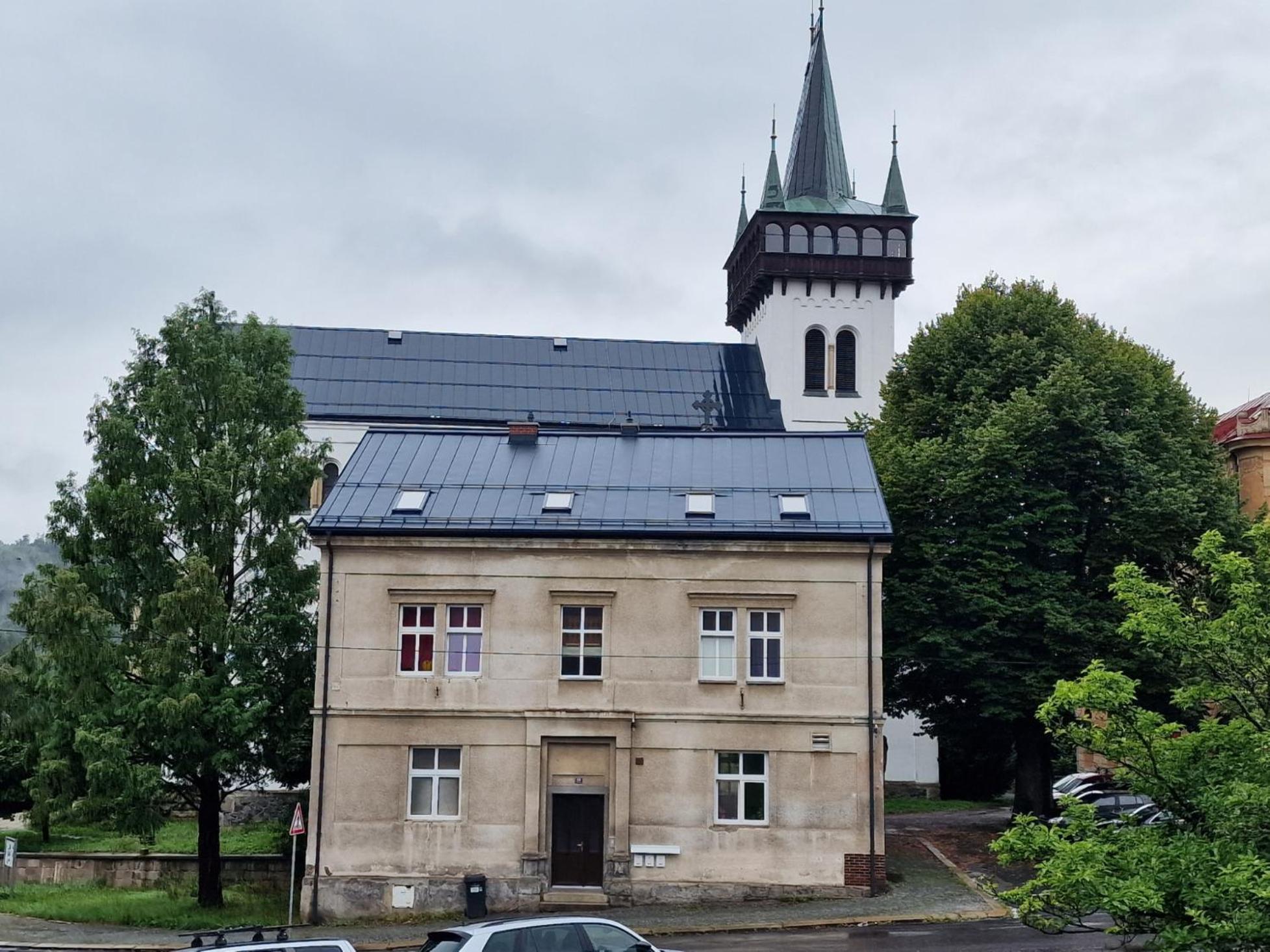 Apartman U Kostela Semily Zewnętrze zdjęcie
